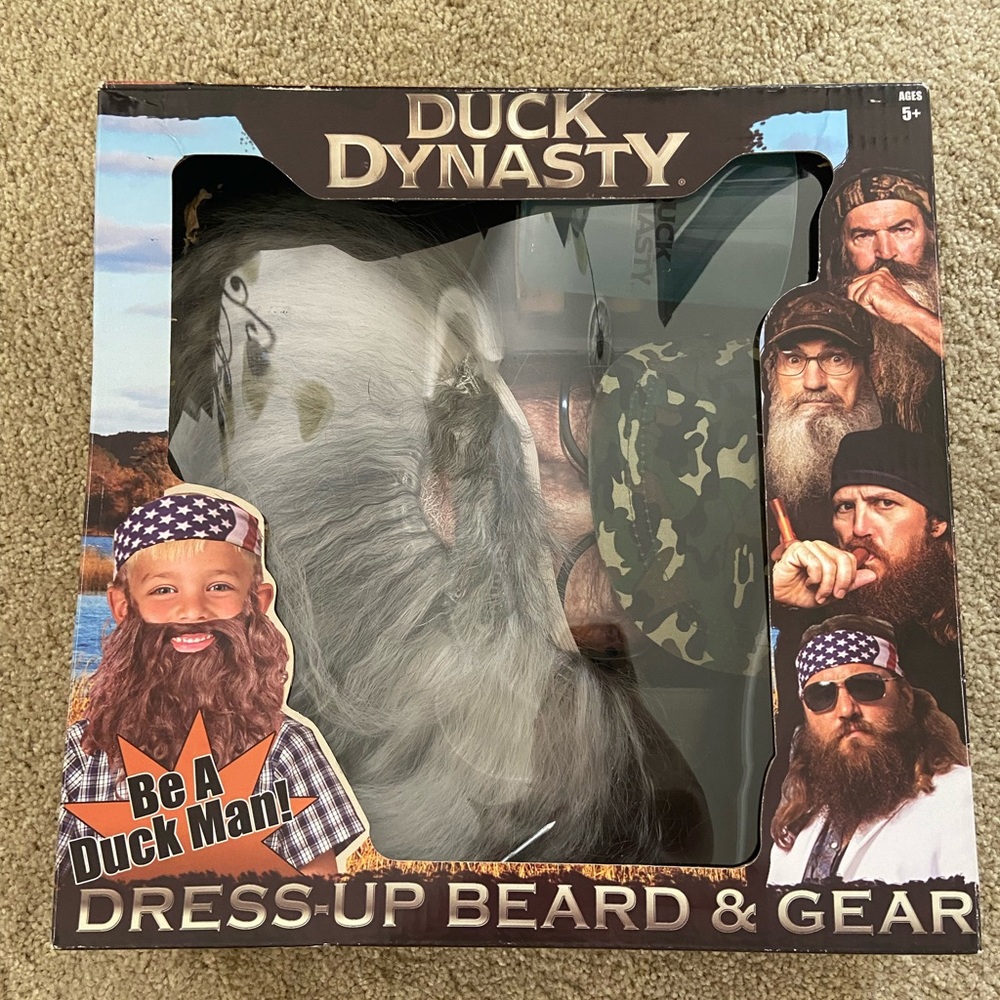 Duck Dynasty Beard and costume accessory set